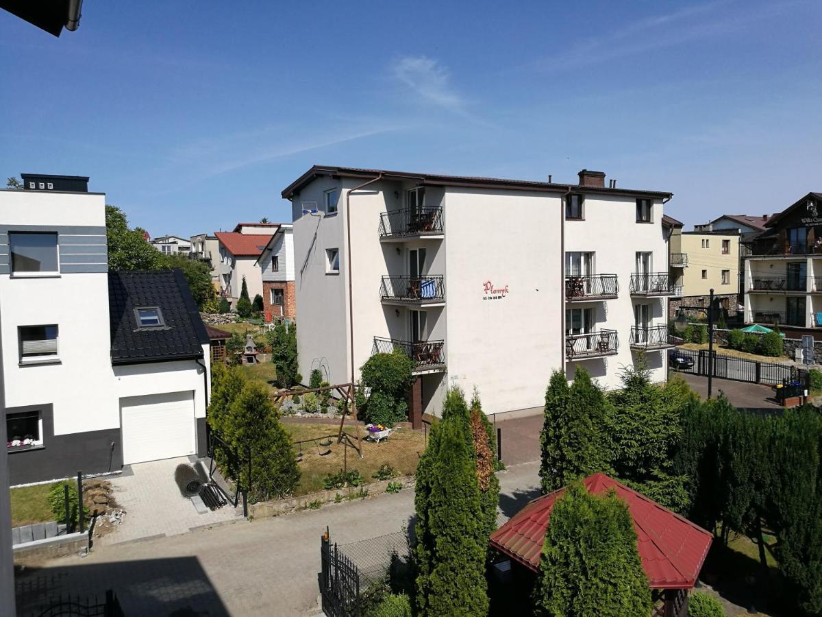 Dom Wczasowy Plomyk Wladyslawowo Exterior photo